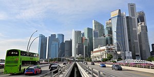 Singapore Economy Likely to Strengthen This Year, But Faces Long-Term Pressures