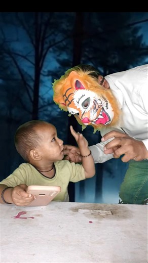 How is a small child 👹🐯 #funny #viralreels