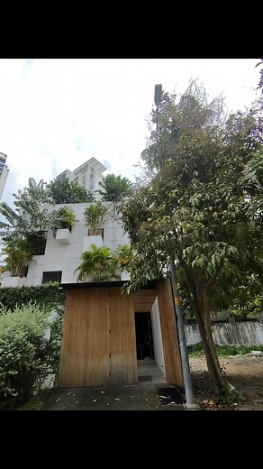 2.8K reactions · 249 shares | Ashui Award Tour #3 : Thăm công trình Sky House đại giải Công trình của năm 2019 #RESMART #nhathongminhresmart #nhacongnghe #ngoinhacongnghe #dienthongminh #nhathongminh #SmartHome | Lam Vu | Facebook