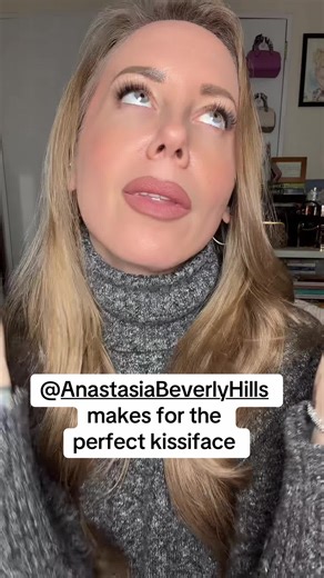 This @Anastasia Beverly Hills pucker up lip trio makes for the perfect pucker! #kiss #valentinesday #lips