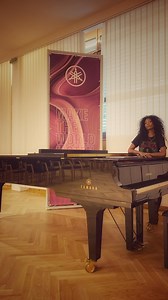 A week in Vienna - the city of music. 1. Mozart - Sonata No 16 2. Beethoven - Für Elise 3. Schubert - Impromptu Op. 90 No. 2 S/O to my Yamaha family @yamahapianosofficial #vienna #YamahaPiano #ClassicalPiano | Hannah V