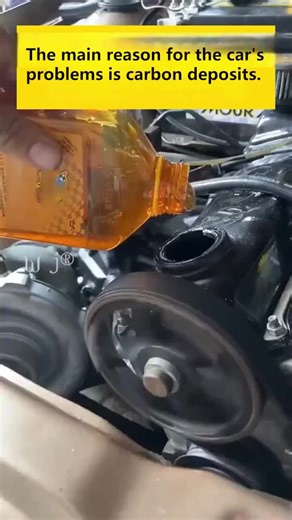 Why is your car getting slower and burning more fuel? 🚗⛽️ Try this magic fuel tank rust remover! Just pour it in, drive normally, and it quietly cleans your fuel system and exhaust pipes from the inside out. Restore power, save fuel, and say goodbye to rough idling! #fyp #carsoftikto #carmaintenance #cartok #detailing #carhack