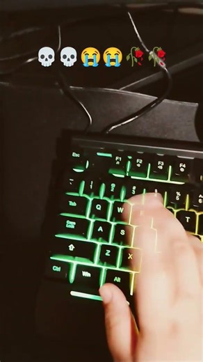 DONT DO IT #keyboard #shawty #donotbuy #trending #pcgaming #xbox #mouse #controller #install