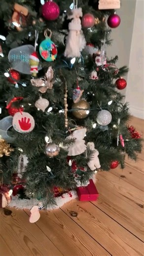 🎉Appy New Year, Barrie! There’s one last gift to unwrap: your library, reimagined. Browse, borrow, and book from anywhere with the new Barrie Public Library app. Download it today! #LinkInBio to learn more and download! #barriepubliclibrary #publiclibrary #bpl #newapp | Barrie Public Library