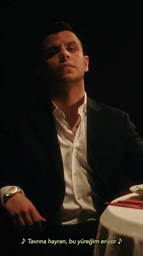 Tavrına hayran, bu yüreğim eriyor..🎵