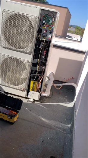 JPS TEC SERVICE | Climatização e Aquecedor a gás on Instagram: "A Jps sempre resolvendo trazendo soluções."