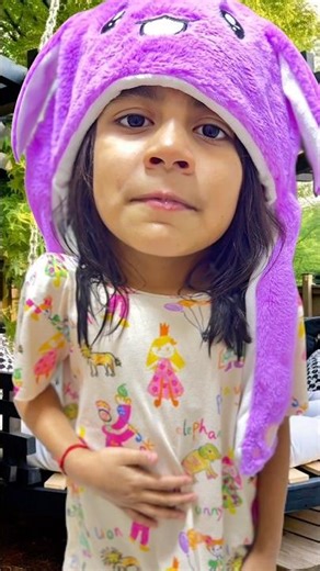 😜Drooling means saliva coming out of the mouth #englishvocabulary #funnyenglish #shorts