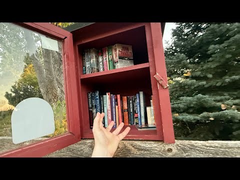 SECRET Library 📚 ASMR Tapping