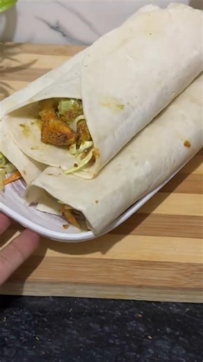 Spicy Chicken Tikka Wraps | Street Style Chicken Roll | Easy Chicken wraps #shorts #viral #trending