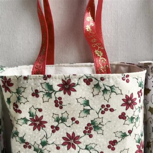 Handmade Christmas Fabric Gift Bag, Reusable Cotton Tote - Etsy