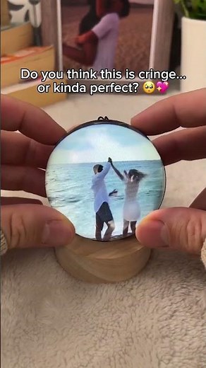 It’s the best gift I got🥰🎁Is a personalized crystal ball that plays your favorite video.