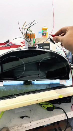 Car Dashboard Repair Techniques in a Workshop