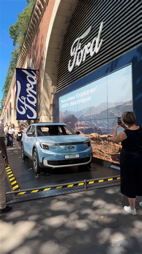 5.6K reactions · 292 shares | Nouveau Explorer 100% électrique. Pour un tour en ville. Ou du monde. #FOOH #EXPLORER | Ford France | Facebook