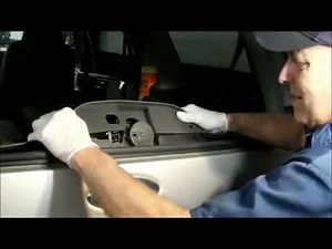 Replace The Rear Window Lock 2003-2006 Ford Expedition/ Navigator