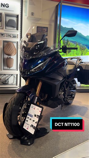 The Honda NT1100 with DCT electronic suspension = ultimate comfort meets tech. Smooth, effortless shifting and a ride that adapts to every road. Touring just got smarter. 🏍 #FowlersMotorcycles www.fowlers.co.uk 🌐 0117 972 5511 📱