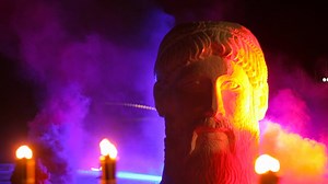 #Tιτανομαχία_στον_Ευβοϊκό ✴Δείτε το σε HD✴ Η μοναδική τελετή λήξης του Θαλασσινού Καρναβαλιού της Χαλκίδας, με μια φαντασμαγορική βραδινή παράσταση στα νερά του Ευβοϊκού! Κυριακή 26/2 στις 7:00 μμ #Clash_of_the_Titans #Sea_Carnival #Chalkis | Art Studio - Films & Photography