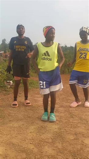 challenge amapiano dance🇧🇮🇧🇮🇧🇮🇧🇮🇧🇮🇧🇮🇧🇮🇧🇮🇧🇮 please #follow