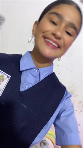 Videos de Amy celes 🩵 (@amy_celes) con “sonido original - 🔥Andres Nieto🔥”