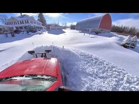 2020 Snow Plow - Plowing driveway with Chevrolet K2500