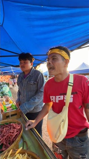 แม่ค้าตำอะไรอร่อยสุดครับ🤣 #สกลนคร #ฮ่าๆตลกๆ