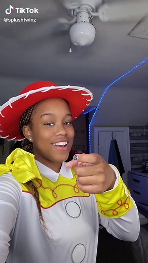 SplashTwinz on TikTok