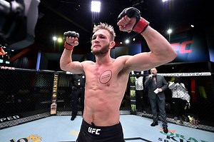 Jonathan Pearce earns his first UFC win w/ a impressive 2nd round finish! #UFCVegas15 live on ESPN | UFC
