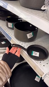 Let’s give this a second life🥹 Cleaning product links in my bio🛍️ #castiron #asmr #cleaning #asmrsounds #thriftshop Cast iron skillet, dirty dishes, clean result, cleaning process, asmr cleaning, asmr, recycling, second hand, thrift store, thrift shop finds | Cozyanastasia