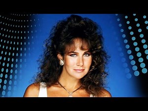 SEXY LINDA LUSARDI PHOTOS: Pantyhose, Stockings, Tights,Heels, Mini Skirt
