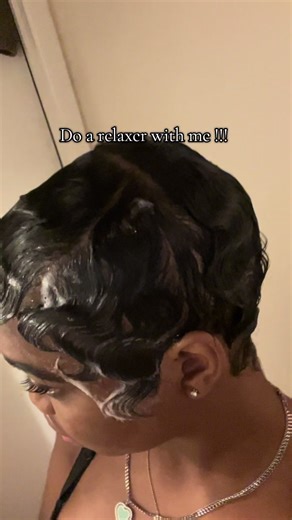 First Time Relaxer at Home: Pixie Cut Tutorial