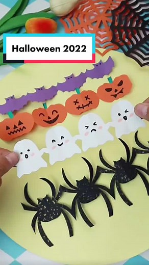 Creative Halloween Paper-Cut Decoration Ideas