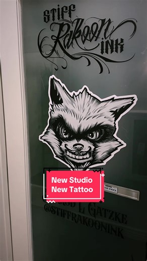 Fire & Water. Dark & Light. Balance in motion. ☯️ This piece was 100% custom, hand-drawn for my client — a Yin Yang concept merging a water dragon 🐉 and a phoenix 🔥 Two opposing forces, unified into one powerful design. No flash. No shortcuts. Just pure intention and balance. If you’re looking for a tattoo that’s built around your story, not copied from a wall — this is what I do. 📍 Now officially open at my new private studio: Stiff Rakoon Ink — Paradise Valley, AZ 🖤 💬 DM me to talk about 