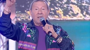 7.4K views · 145 reactions | José Malhoa faz parte da família “Somos Portugal”! Nome maior da música popular portuguesa, regressa este domingo ao nosso palco, para fazer a festa! 李 #somosportugaltvi @tvioficial | Somos Portugal | Facebook