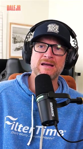 Carl Edwards & Dale Jr. Finally Talk About Their Old Rivalry #DaleJrDownload #DirtyMoMedia #NASCAR | Dale Jr.'s Dirty Mo Media