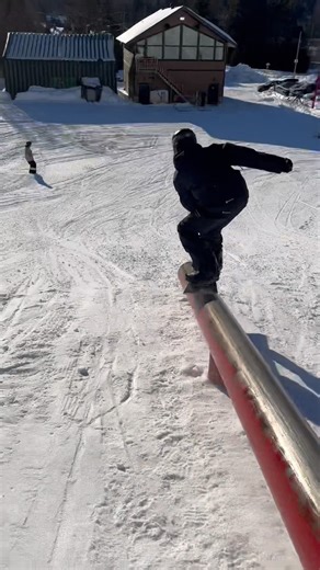 24K views · 138 reactions | When i’m not at the school slope with Blake!  thanks @elramirez1 for the clip 蘭 | Max Parrot | Facebook