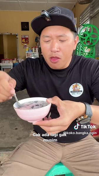 Es Legendaris Pasar Baturusa: Coba Es Campur Ini!