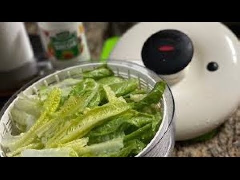 KitchenAid Universal Salad Spinner Review – Crisp, Efficient, Easy-to-Use Salad Prep