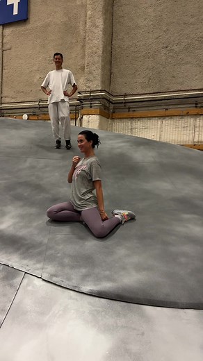 Katy Perry Dark Horse Performance at VMAs 2024