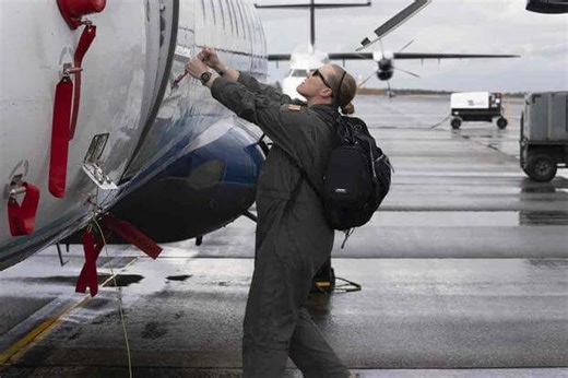 Air Force Brings Back Flight Restrictions on Pregnant Crew Members in Policy Reversal