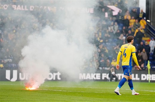 Pyro-kaster på fri fod: Brøndby jagter gerningsmand