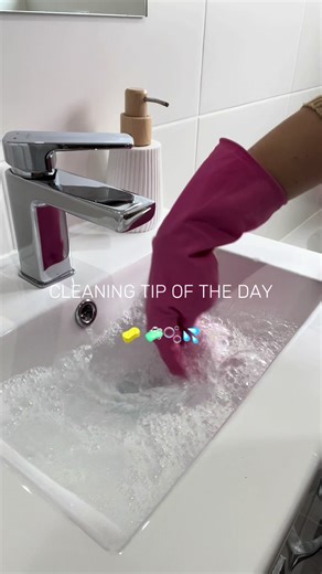 Effective Sponge Disinfection Tips