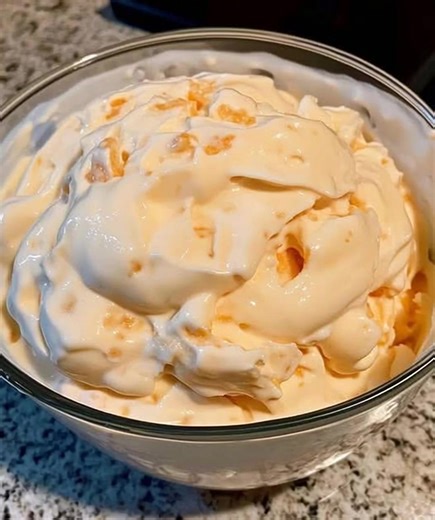 "My mom has made this for years. Definitely a long-time family favorite." Recipe in (c.o.m.m.e.n.t ).👇 | 𝑫𝒊𝒇𝒇𝒆𝒓𝒆𝒏𝒕 𝒅𝒆𝒕𝒂𝒊𝒍𝒔