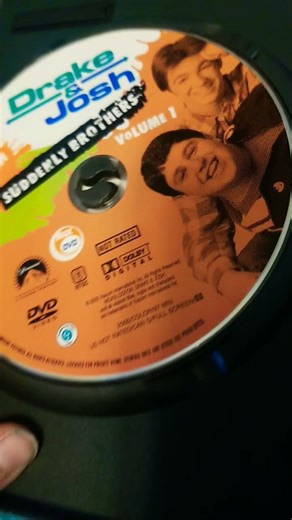 The Drake & Josh DVD Review! #danschneider #henrydanger #nickelodeon #icarly #edit #drakeandjosh