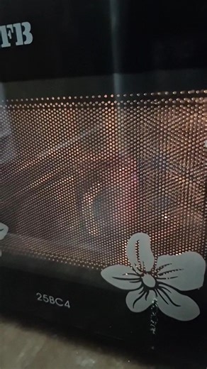 On Day 2080 of world’s largest live recipe show on #Amul’s Facebook page, join Pranjana Pandey, Home Baker from Lucknow at 11:00PM as she prepares Mug Cake in our 13849 of #SimpleHomeMadeRecipes | Amul