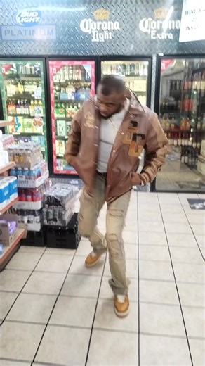 🦍🔥💪❤️‍🔥💰🙏🔪🗣️u gotta get fed up💥then get yo Bread up 💰❤️‍🔥I'm just Breezzing Thru👑💰❤️‍🔥🦅BirdDogg aka Mr JQB ON | Barry Washington