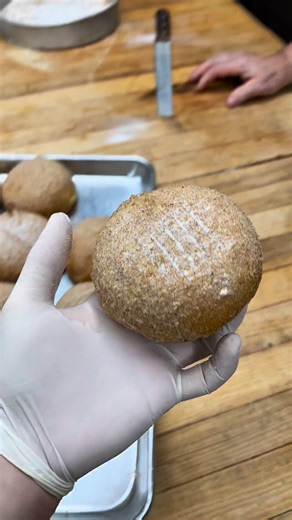 If you know, you know 🤍 An inis is a classic Sicilian dessert you’ll fall in love with after the first bite. We do nationwide shipping check out our website to order at circospastryshop.com 📞 718-381-2292 📍312 Knickerbocker Ave, Brooklyn, NY 🇺🇸 NATIONWIDE 🇺🇸 shipping & same day local delivery #italianbakery #rainbowcookies #buttercookies #cookies #biscotti#pastries #pastry | Circo's Pastry Shop