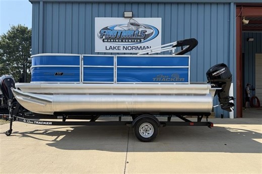 New 2026 Sun Tracker Party Barge 16 DLX, 28117 Mooresville - Boat Trader