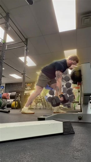 It really do be like that! Pop girly music for the big lifts! 💪🏻 Happy Tuesday Zen fam! And also happy Veterans Day! Thank you for all who have served 🇺🇸 Let’s get in some good lifts this week! Show us what you got and get your name up on the board for your lifts! Send us a video if we aren’t in the gym to see it in person. 💪🏻💪🏻 | Zen 24 Hour Fitness