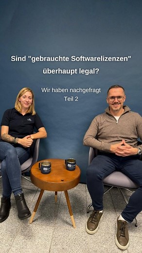 Teil 2 – Sind gebrauchte Softwarelizenzen überhaupt legal? 🤔⚖️ Nachdem Sandra im ersten Teil herausgefunden hat, was gebrauchte Softwarelizenzen sind und wo sie herkommen, wird's im Gespräch mit Ronny jetzt etwas ernster: 👉 Darf man gebrauchte Software überhaupt weiterverkaufen? 👉 Und ist der Kauf solcher Lizenzen wirklich rechtlich sicher? Ronny erklärt: Ja – gebrauchte Softwarelizenzen sind in der EU völlig legal, wenn bestimmte Vorgaben eingehalten werden. Dazu gehört u. a., dass die Softw