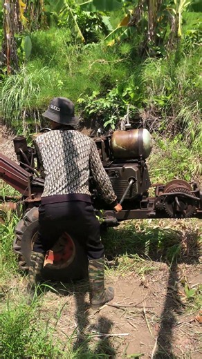 #shortvideo công nông reveu cái máy nỗ