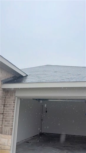 Matt Brading on Instagram: "It’s Not Supposed To Do That ®️– Episode 203 This is the stuff that looks fine… until someone actually looks. Some issues are minor. Some are serious. And some have been “like that for years.” If you’ve ever looked at something in your house and thought, “that doesn’t look right…” — you’re probably correct. 📲 See something questionable? Post it to your story, tag @texas.edge.inspect, and use #itsnotsupposedtodothat — I may feature it in an upcoming episode. 👕 Texas 